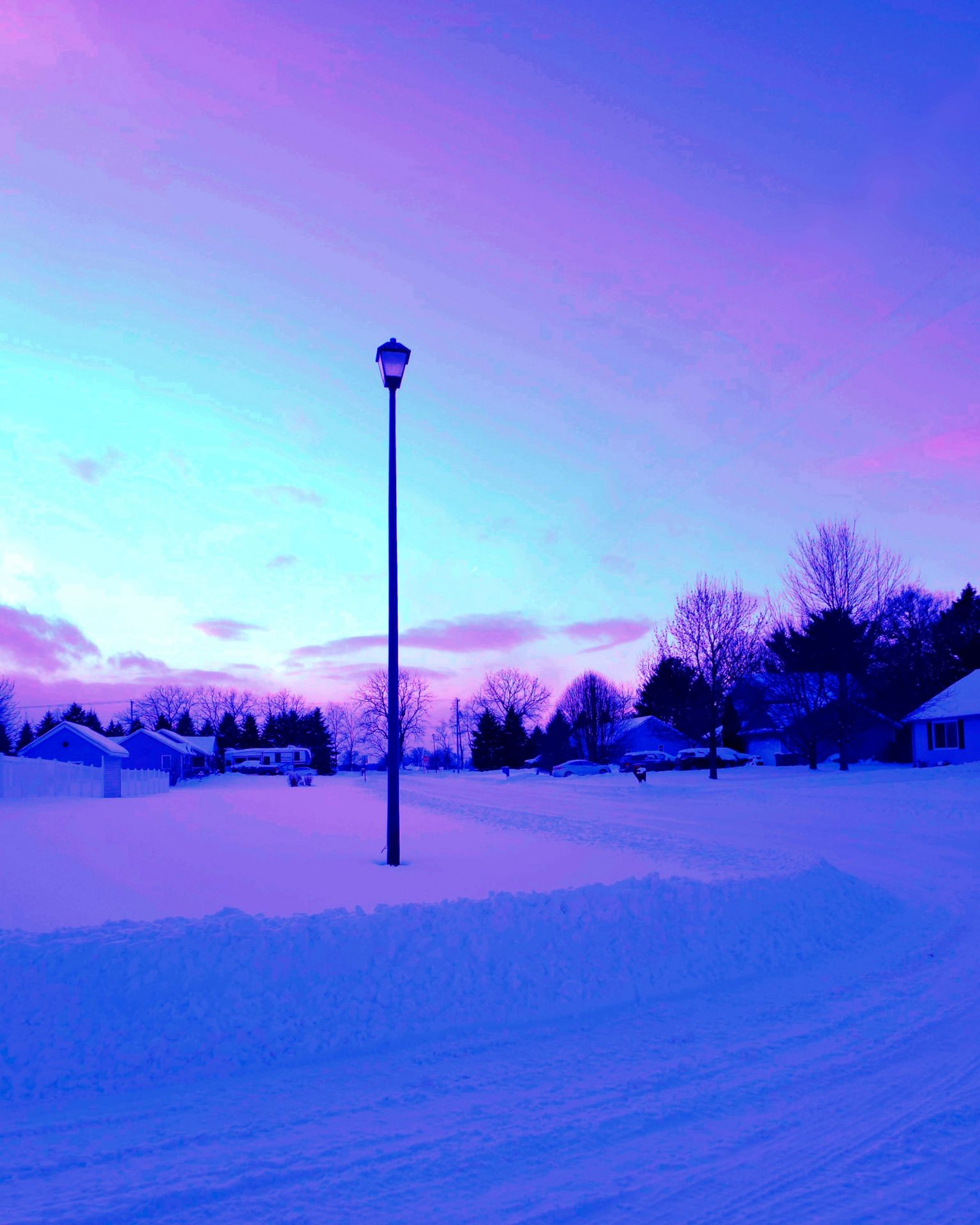 An evocative liminal moment captured by Sabrina's Liminal Dream.