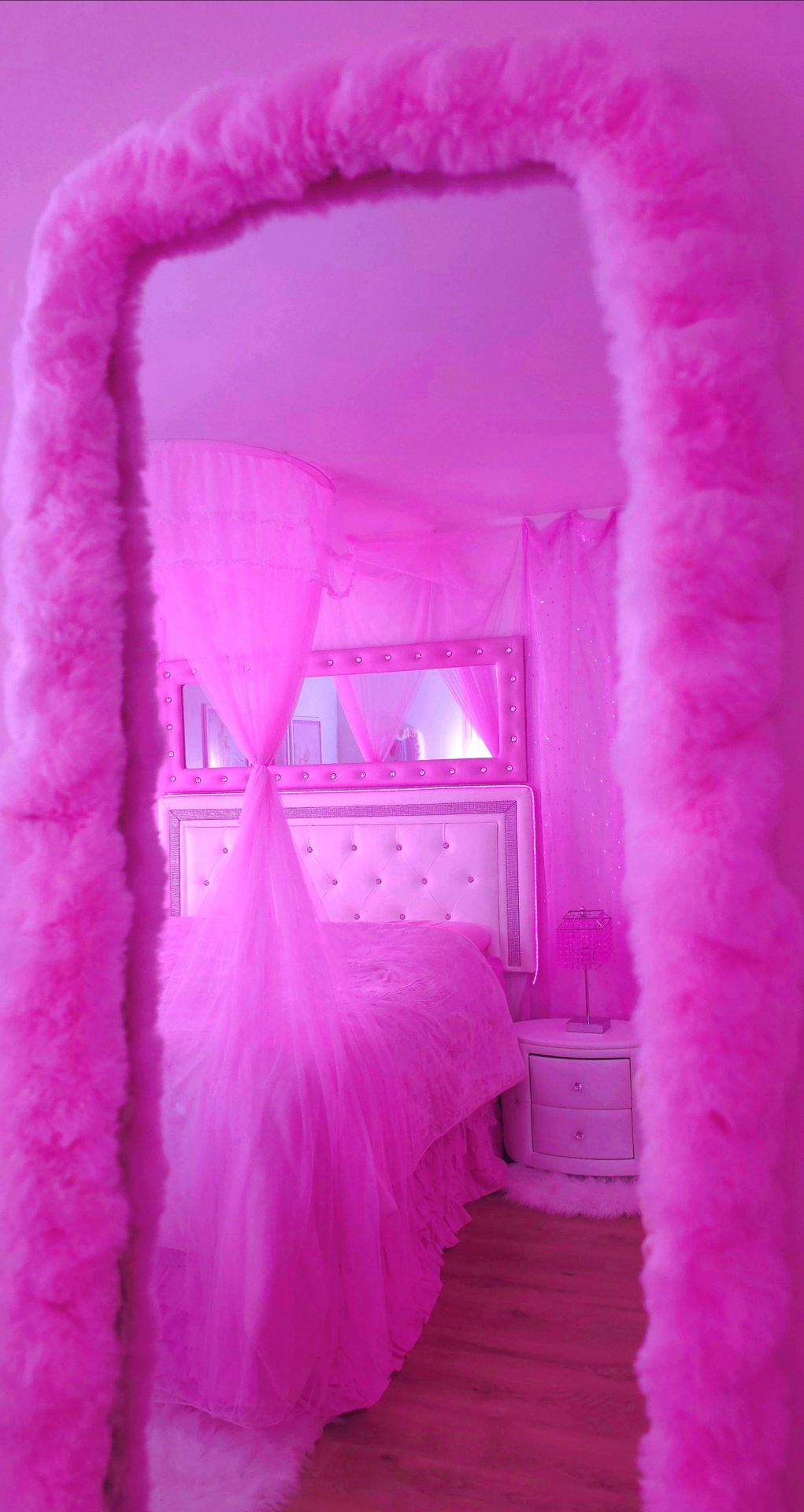 An evocative liminal moment captured by Sabrina's Liminal Dream.