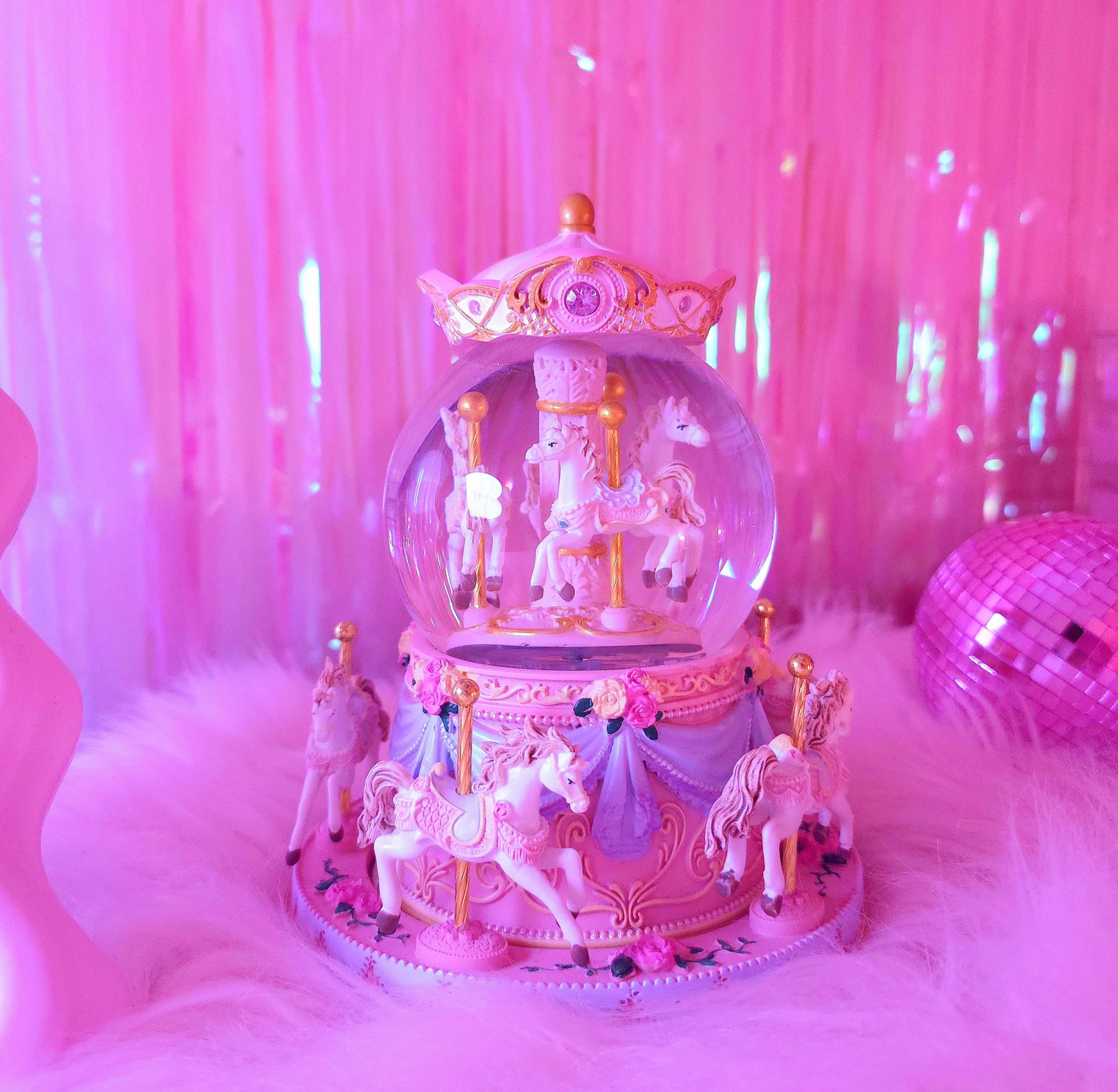 An evocative liminal moment captured by Sabrina's Liminal Dream.